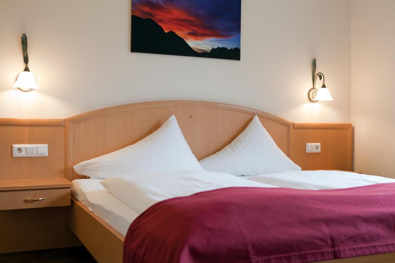Hotel Truyenhof Ried im Oberinntal Εξωτερικό φωτογραφία