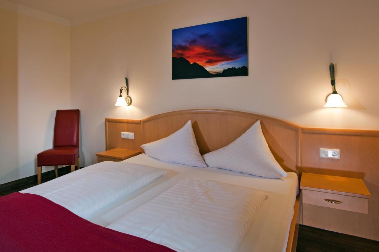 Hotel Truyenhof Ried im Oberinntal Εξωτερικό φωτογραφία