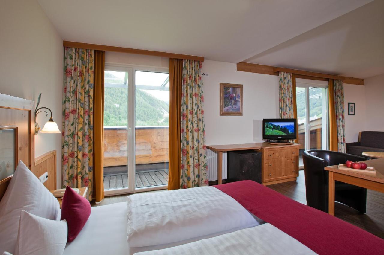 Hotel Truyenhof Ried im Oberinntal Εξωτερικό φωτογραφία