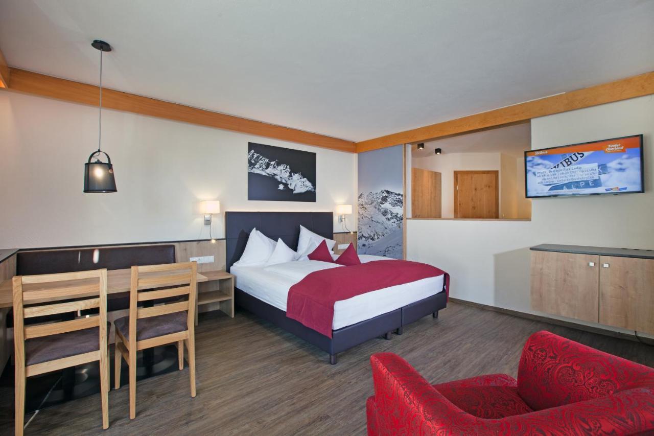 Hotel Truyenhof Ried im Oberinntal Εξωτερικό φωτογραφία
