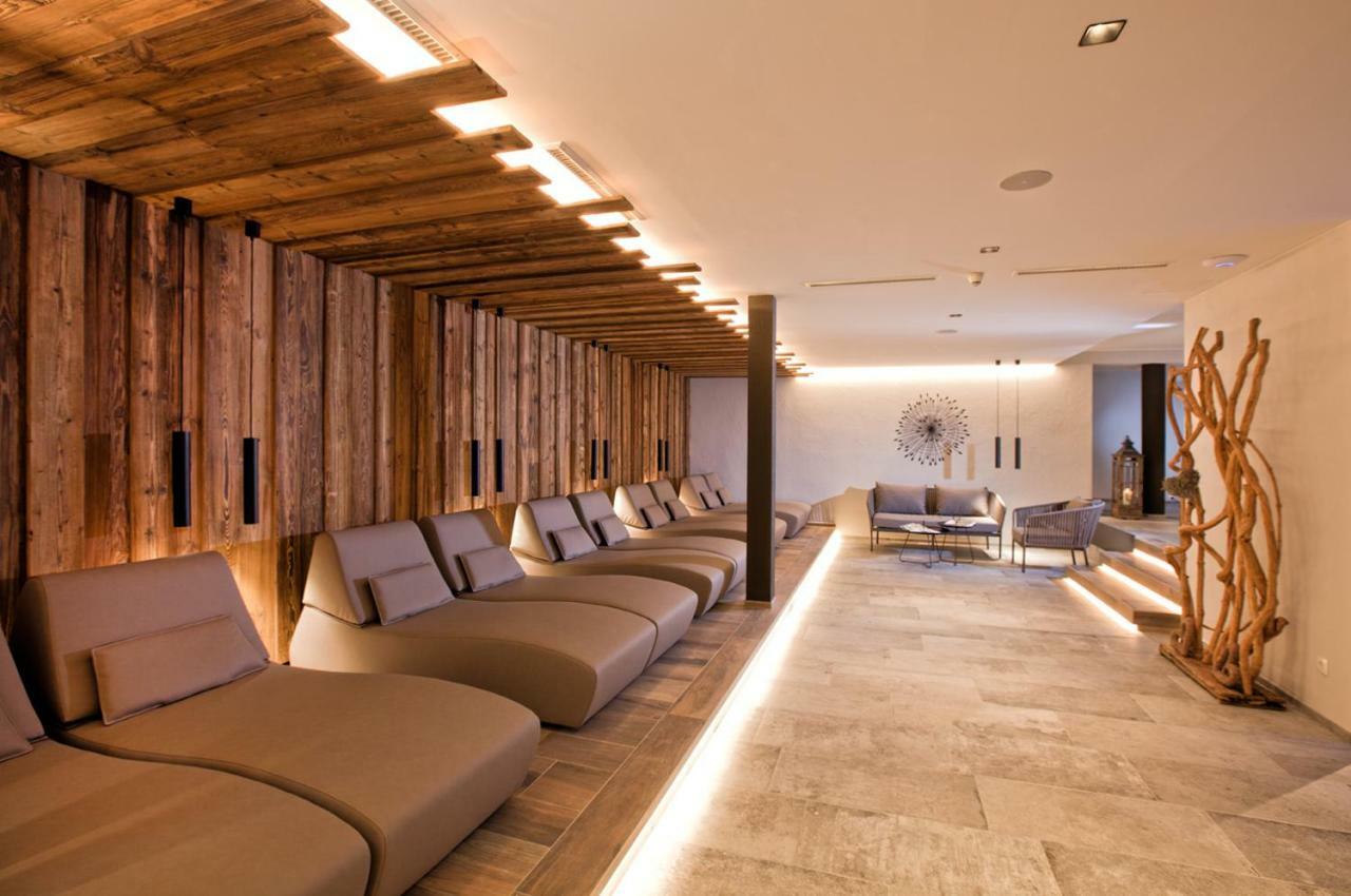 Hotel Truyenhof Ried im Oberinntal Εξωτερικό φωτογραφία